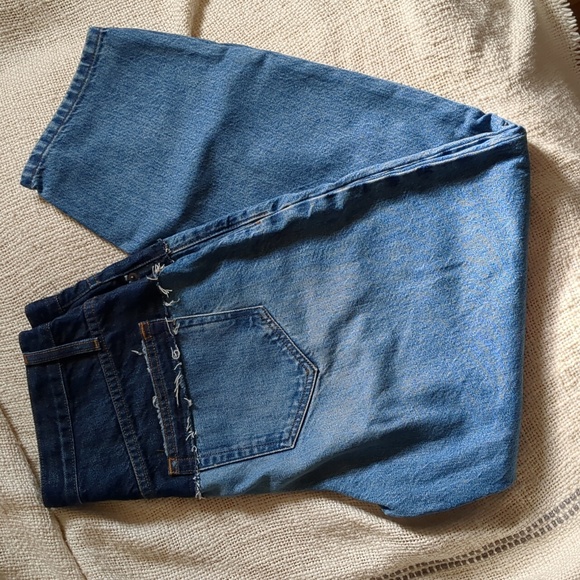 FRAME Ultra High Rise Barrel Jean (Ombre) - Picture 3 of 4